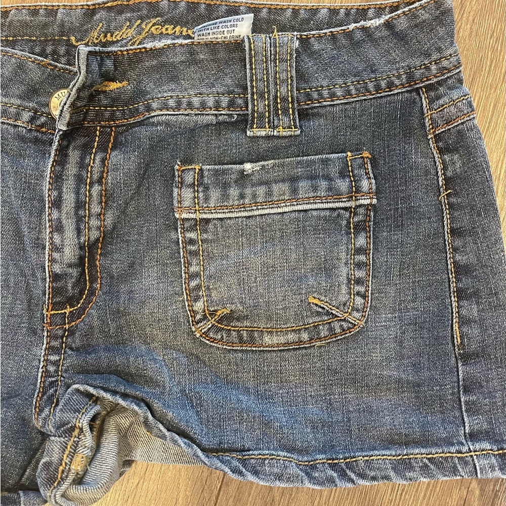 Bundle of 4 Shorts Size 11 - Picture 11 of 11